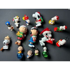 Vintage Collection‎ Of Peanuts And Snoopy Characters Train Bell Set Drummer
